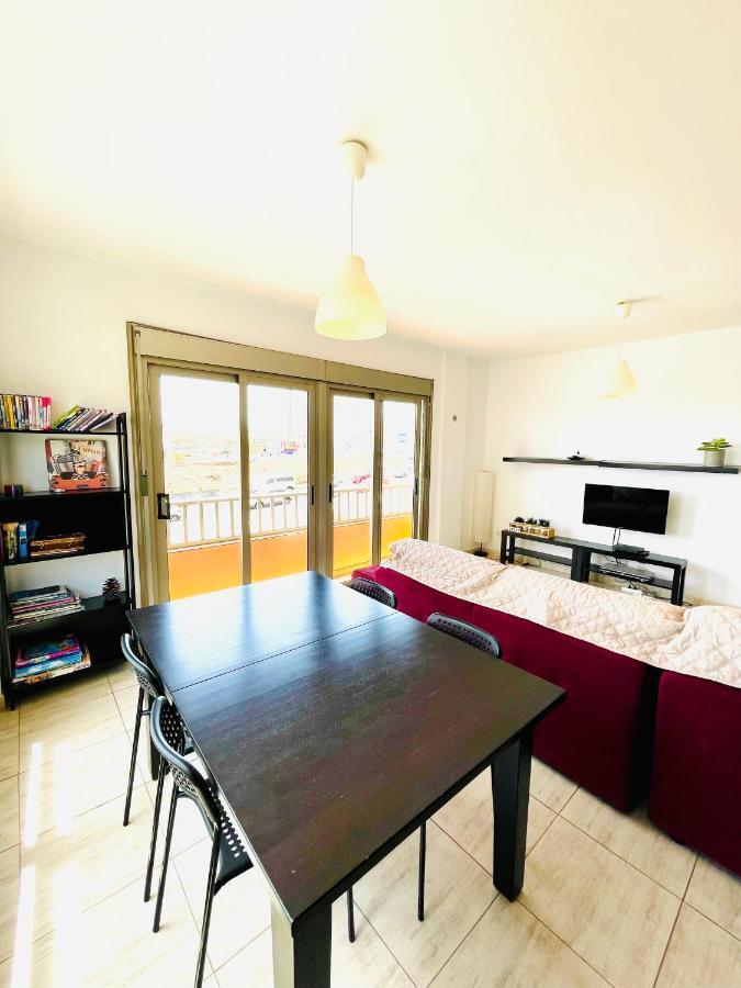 Piso Amplio Familiar Apartment Telde Exterior photo